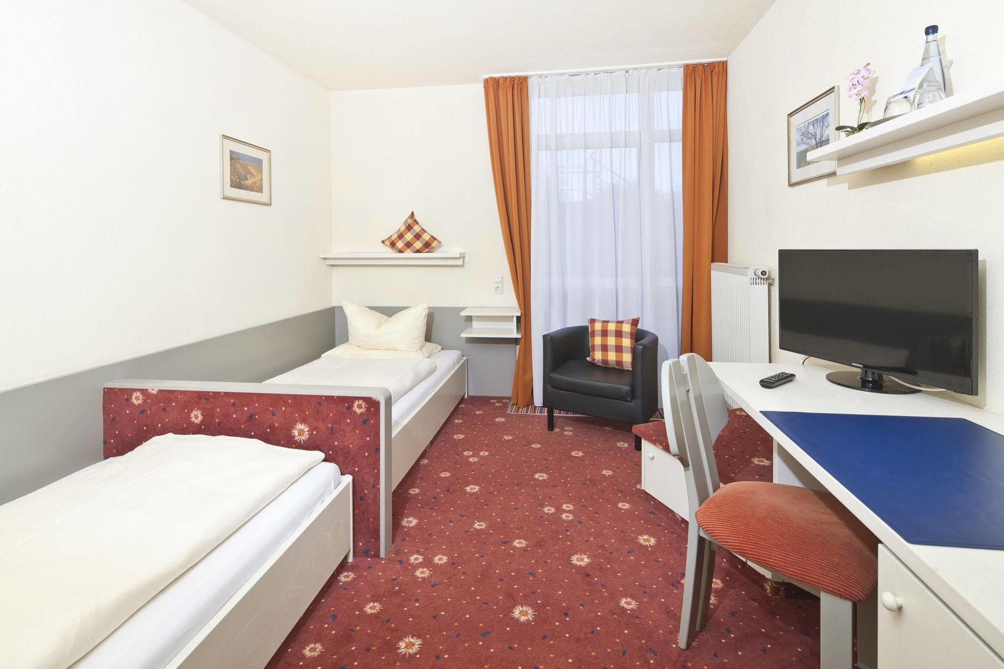 Akzent Hotel Hoehenblick Muehlhausen im Taele Exteriér fotografie